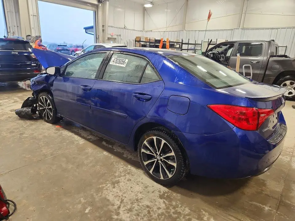 2017 TOYOTA COROLLA SE  