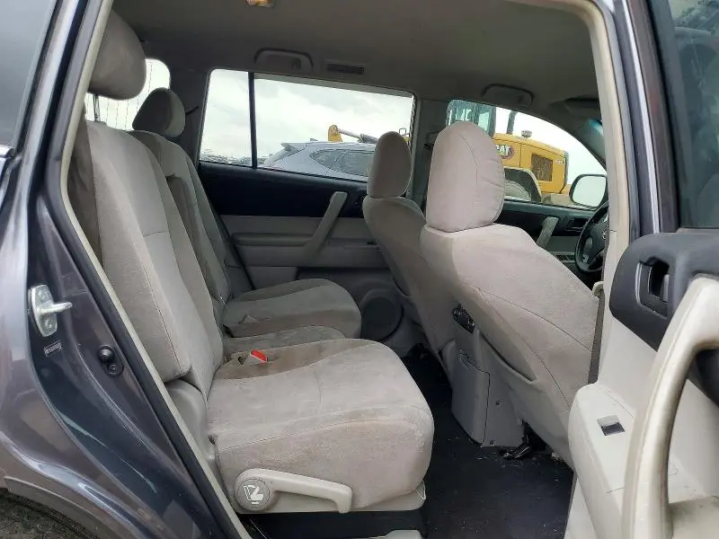 2013 TOYOTA HIGHLANDER BASE  