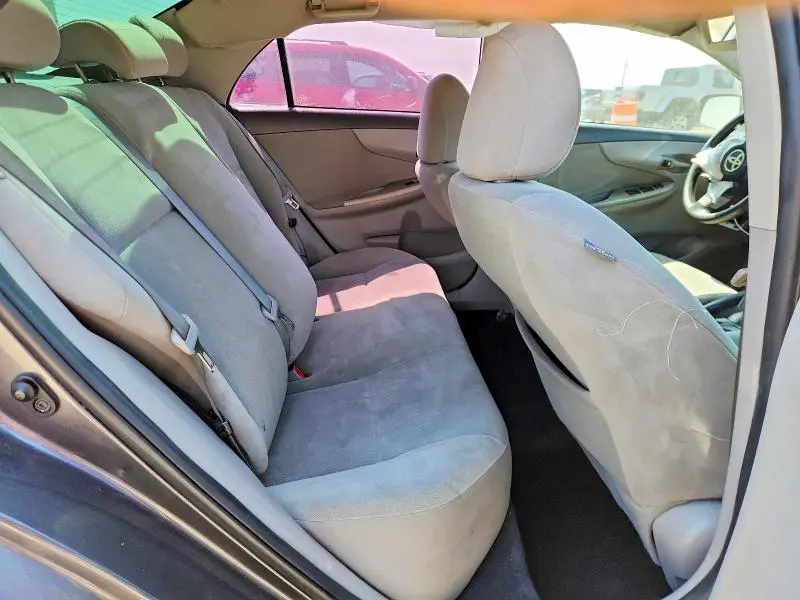 2012 TOYOTA COROLLA LE  