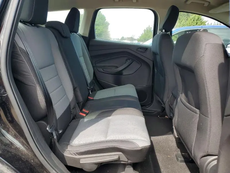 2019 FORD ESCAPE S  