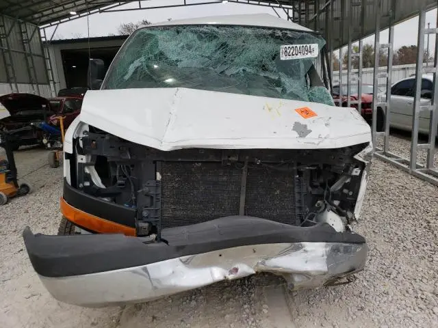 2011 GMC SAVANA G1500  