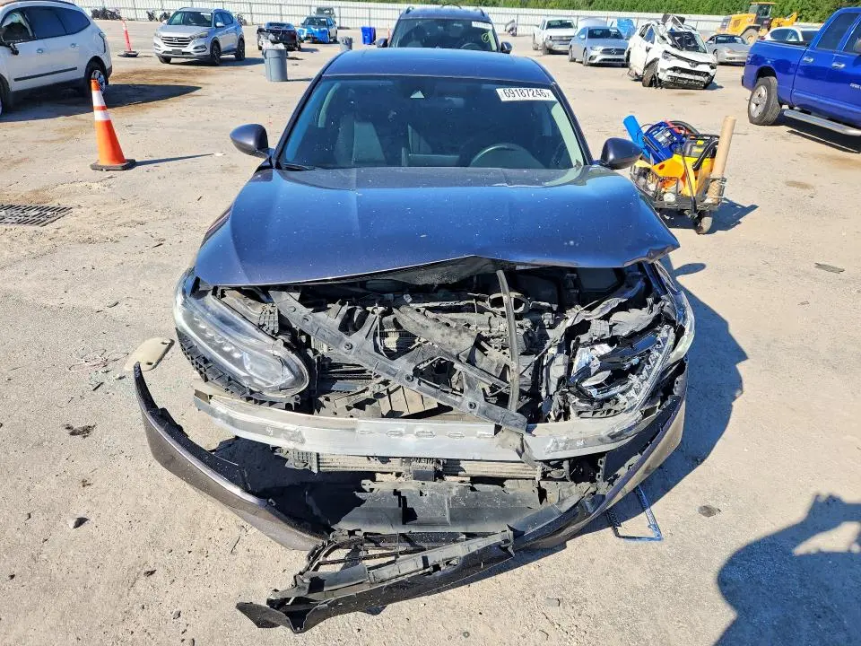 2019 HONDA ACCORD EX  