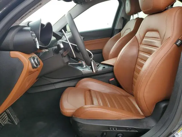 2018 ALFA ROMEO GIULIA TI Q4  