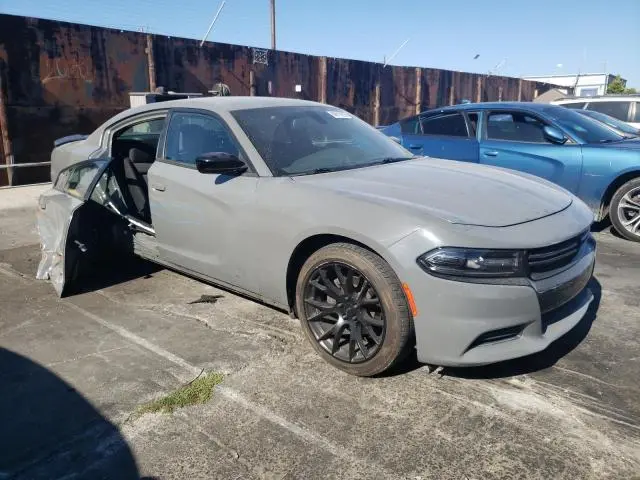2017 DODGE CHARGER SE  