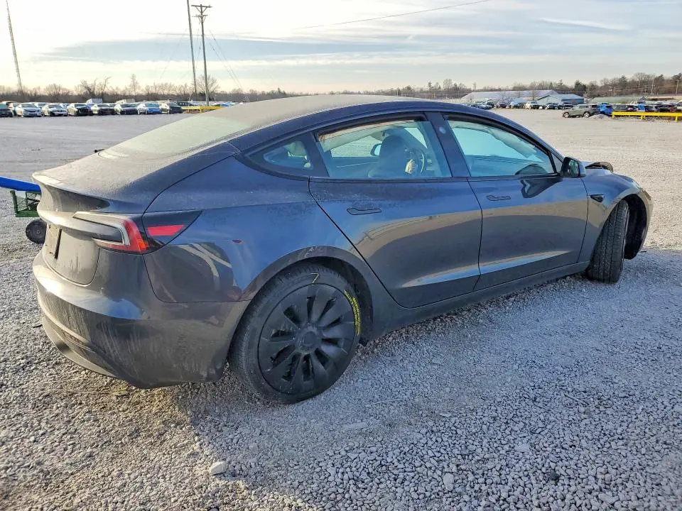 2024 TESLA MODEL 3   