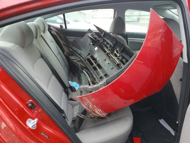 2019 HYUNDAI ELANTRA SEL  