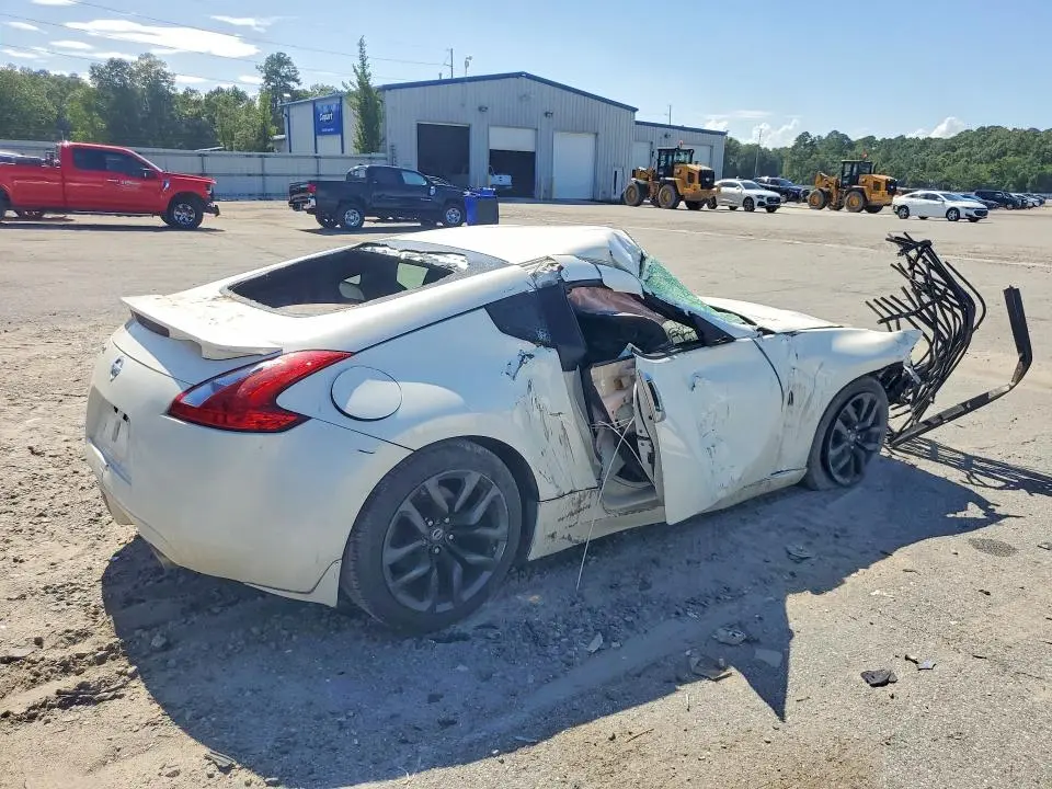 2015 NISSAN 370Z BASE  