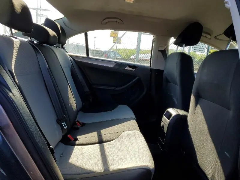 2017 VOLKSWAGEN JETTA S  