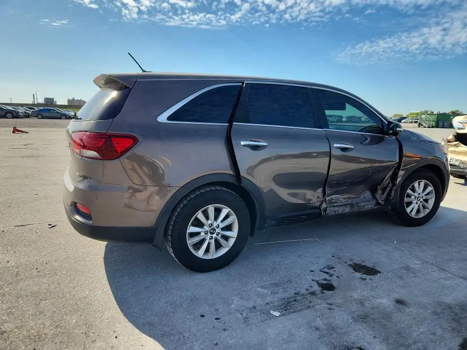 2019 KIA SORENTO LX  