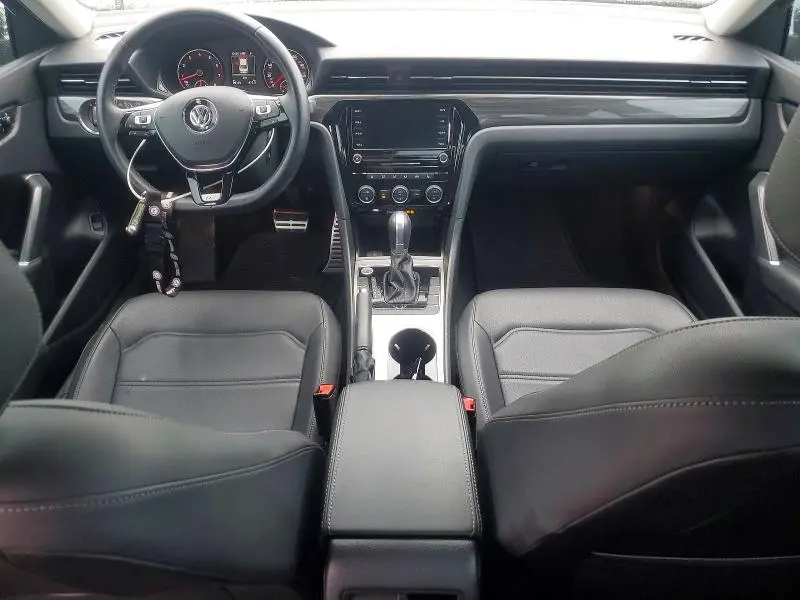 2020 VOLKSWAGEN PASSAT R-LINE  