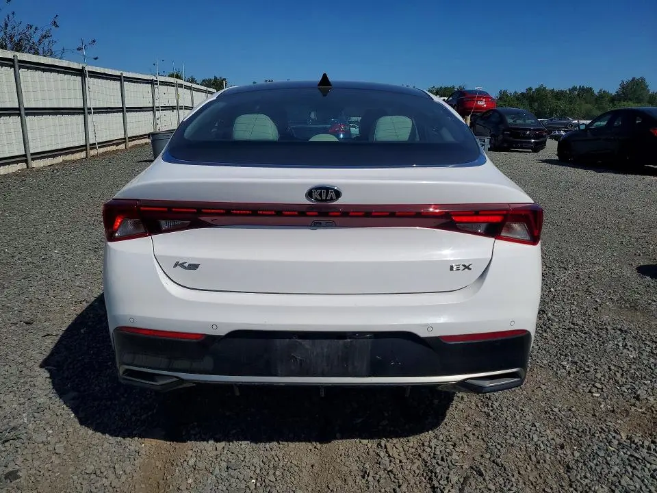 2021 KIA K5 EX  