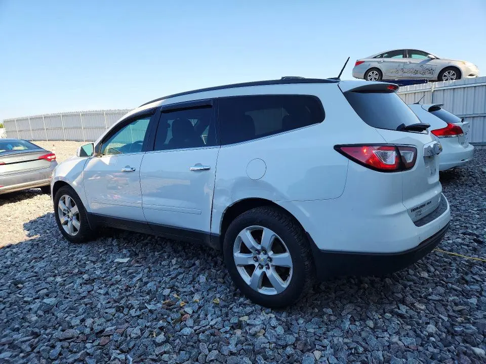 2017 CHEVROLET TRAVERSE LT  