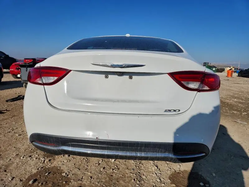 2016 CHRYSLER 200 LIMITED  