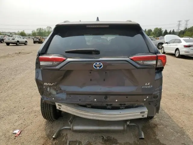 2020 TOYOTA RAV4 LE  