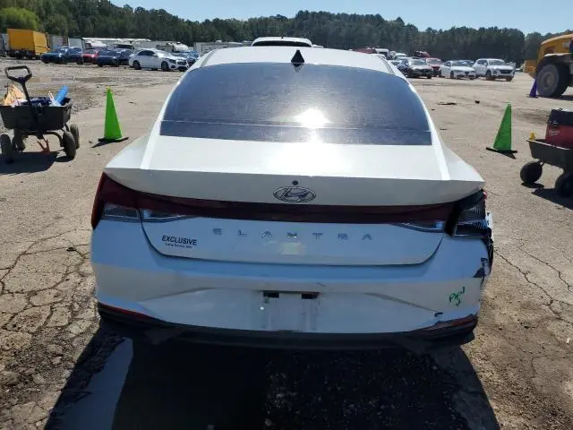 2021 HYUNDAI ELANTRA SEL  