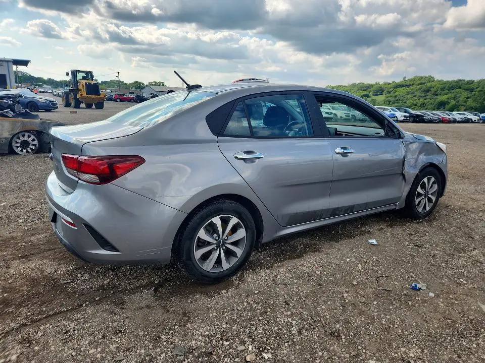 2023 KIA RIO S  