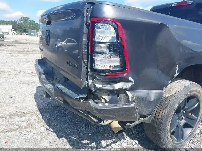 2022 RAM 1500 BIG HORN  4X4 6'4 BOX