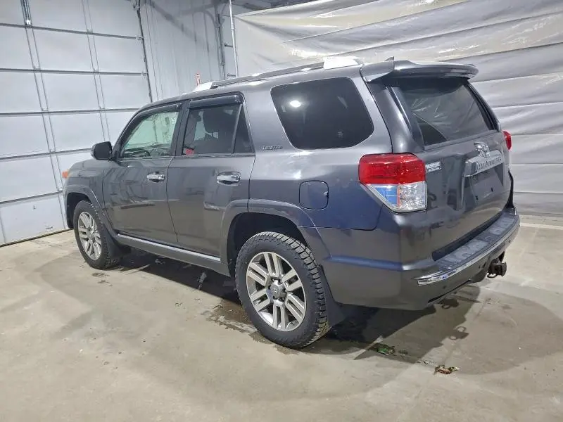 2012 TOYOTA 4RUNNER SR5  