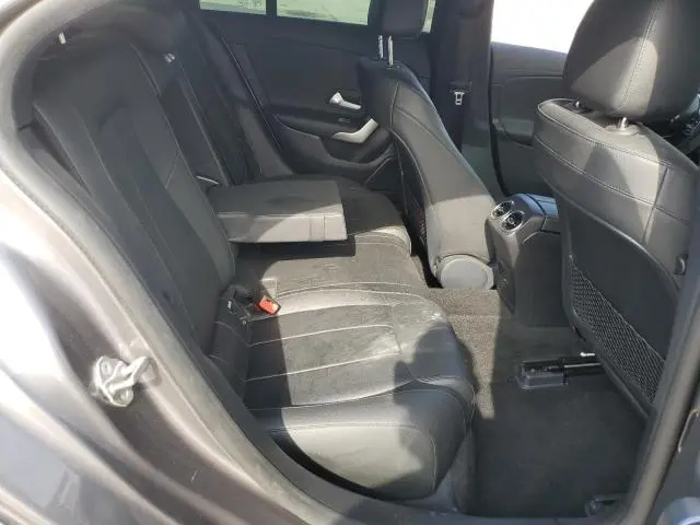 2021 MERCEDES-BENZ CLA 250  