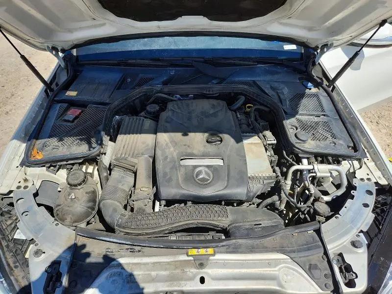 2015 MERCEDES-BENZ C 300  