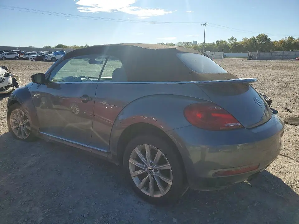 2017 VOLKSWAGEN BEETLE S/SE  