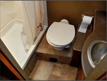 2016 FORD ECONOLINE E450 SUPER DUTY COMMERCIAL STRIPPED CHASSIS  