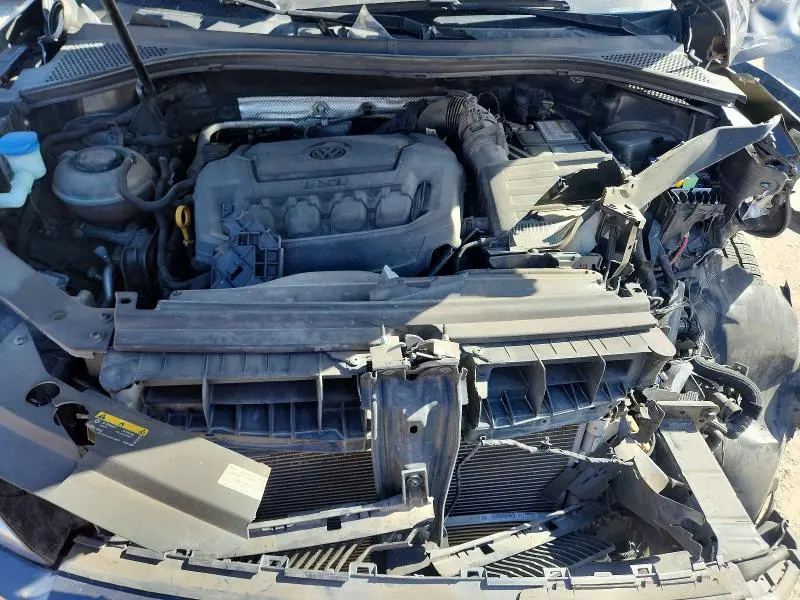 2018 VOLKSWAGEN TIGUAN SE  
