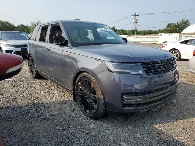 2025 LAND ROVER RANGE ROVER SE  