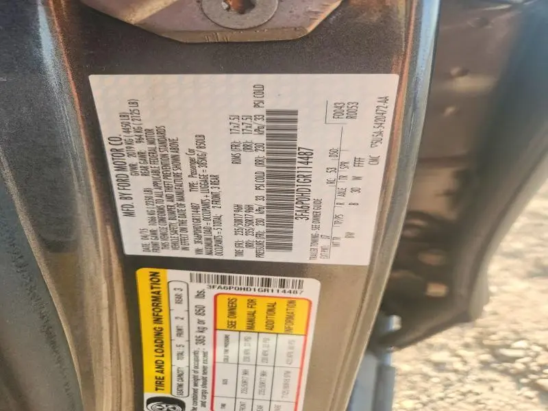2016 FORD FUSION SE  