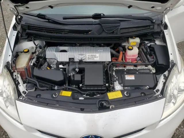 2013 TOYOTA PRIUS