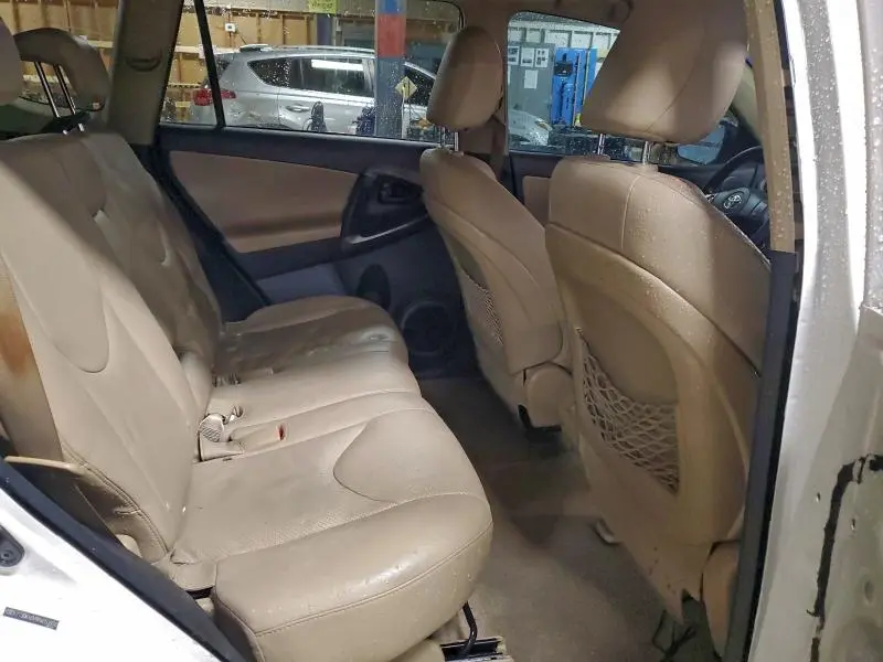 2011 TOYOTA RAV4 LIMITED  