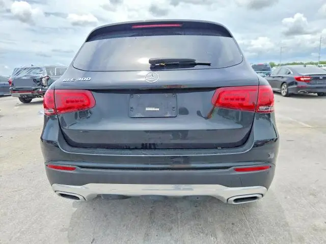 2021 MERCEDES-BENZ GLC 300  