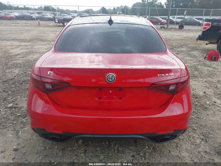 2022 ALFA ROMEO GIULIA VELOCE TI RWD