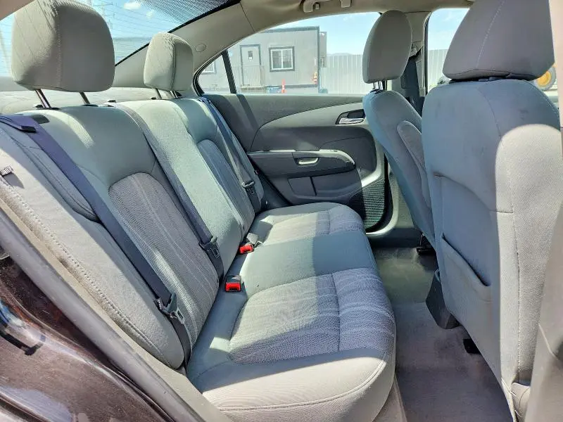 2015 CHEVROLET SONIC LT  