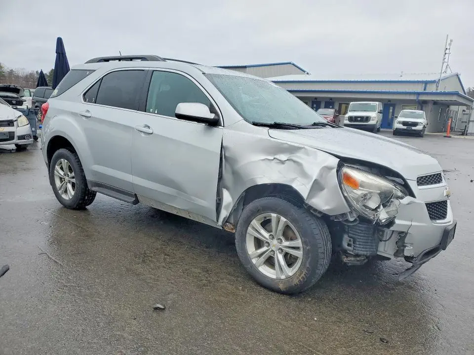 2015 CHEVROLET EQUINOX LT  