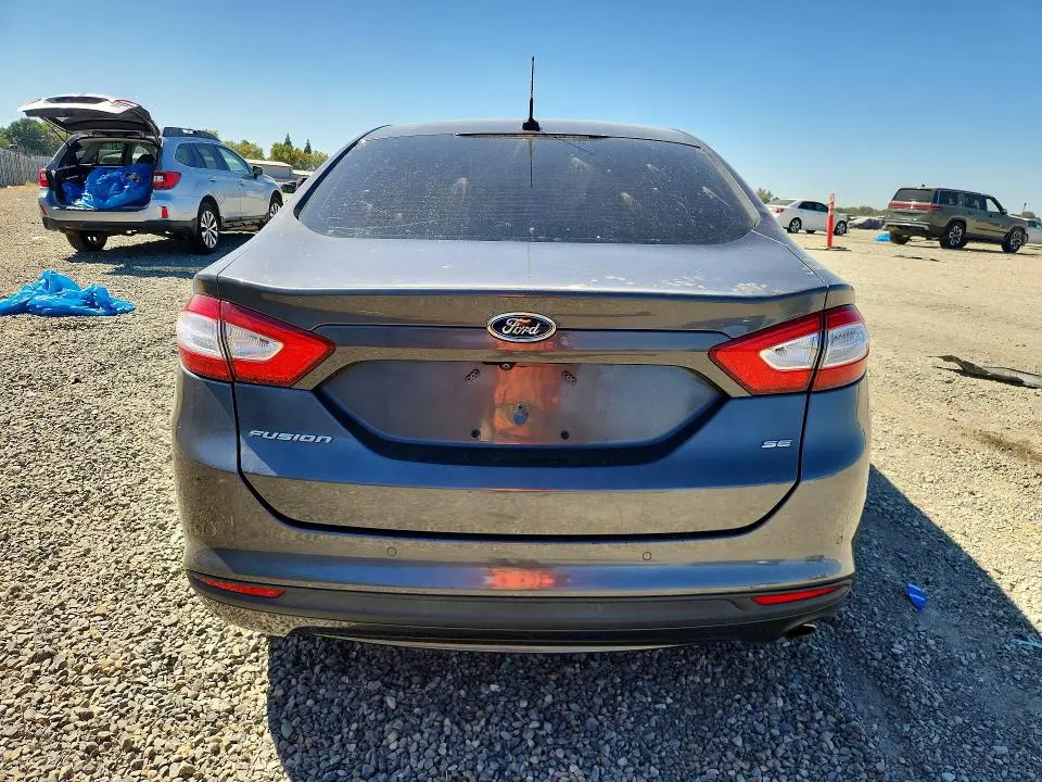 2016 FORD FUSION SE  