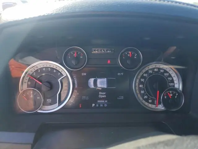 2013 RAM 1500 LARAMIE