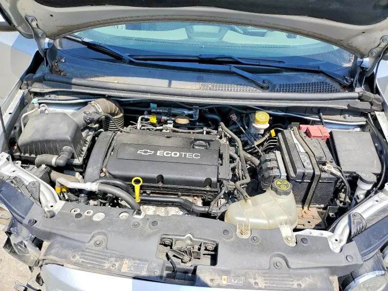 2013 CHEVROLET SONIC LS  
