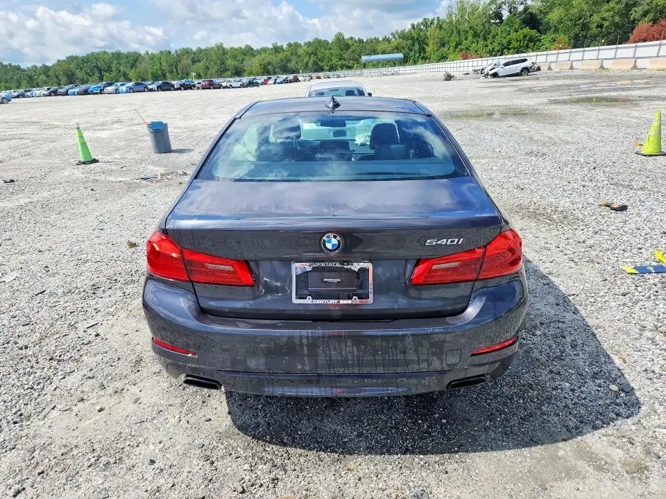 2019 BMW 540 I  