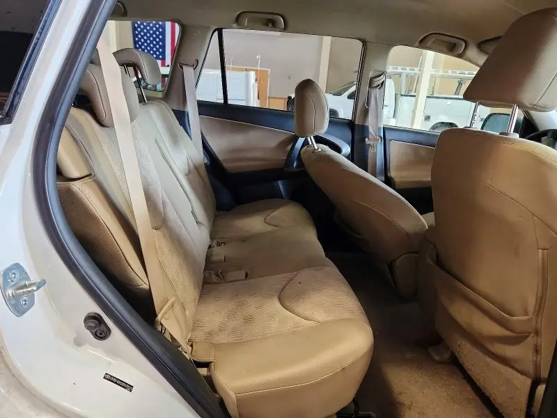 2011 TOYOTA RAV4 BASE  