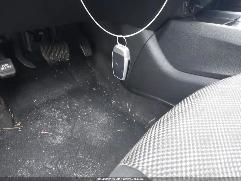 2017 NISSAN ROGUE SPORT SV