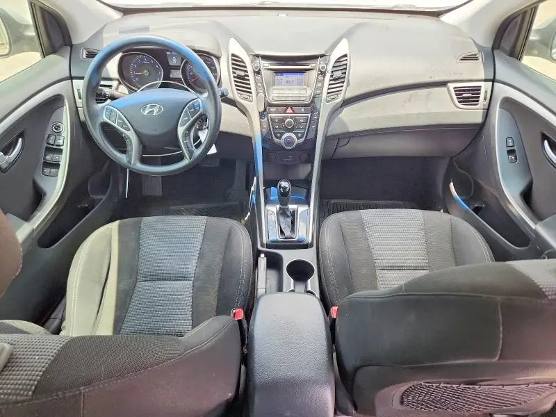 2017 HYUNDAI ELANTRA GT BASE  