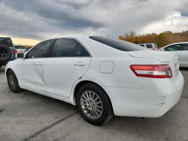 2010 TOYOTA CAMRY BASE  