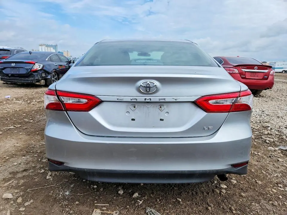 2018 TOYOTA CAMRY LE  