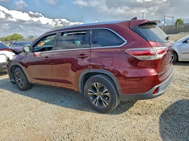 2016 TOYOTA HIGHLANDER XLE  