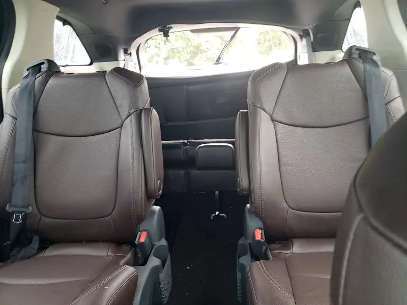 2023 TOYOTA SIENNA LIMITED  