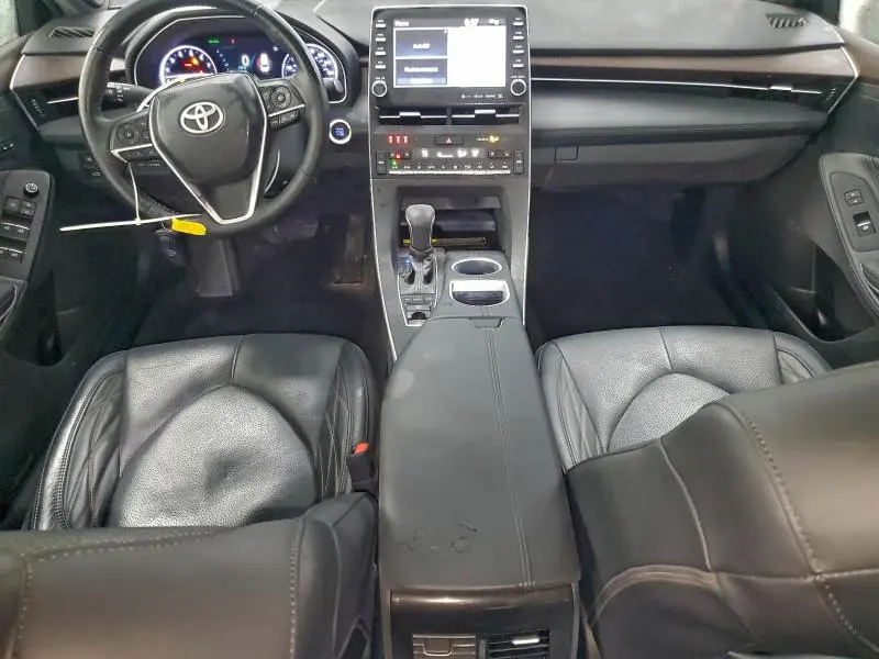 2021 TOYOTA AVALON LIMITED  