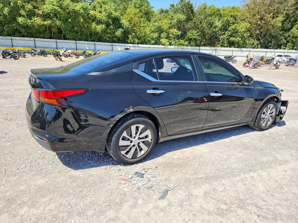 2019 NISSAN ALTIMA S  