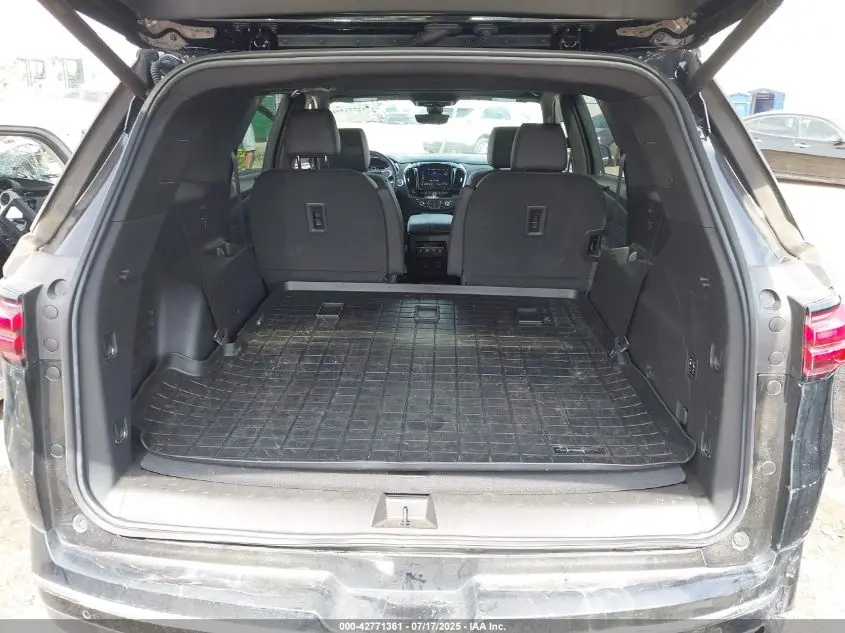 2023 CHEVROLET TRAVERSE FWD HIGH COUNTRY