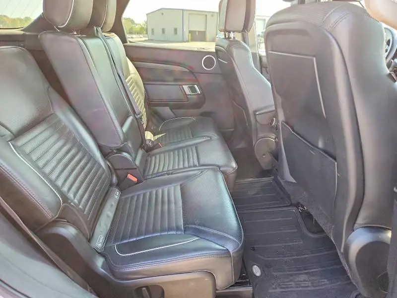 2018 LAND ROVER DISCOVERY HSE LUXURY  